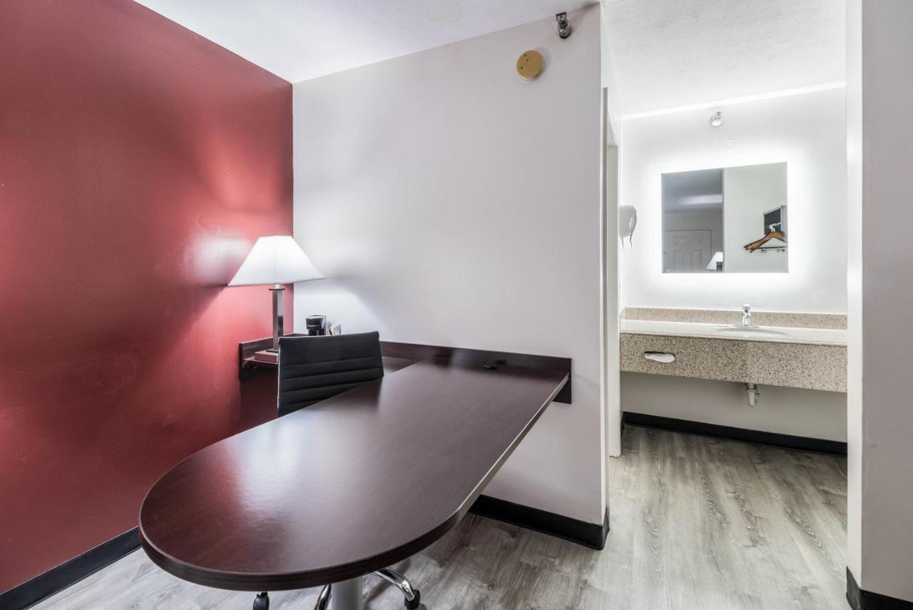 Red Roof Inn CadizCadiz  Kültér fotó