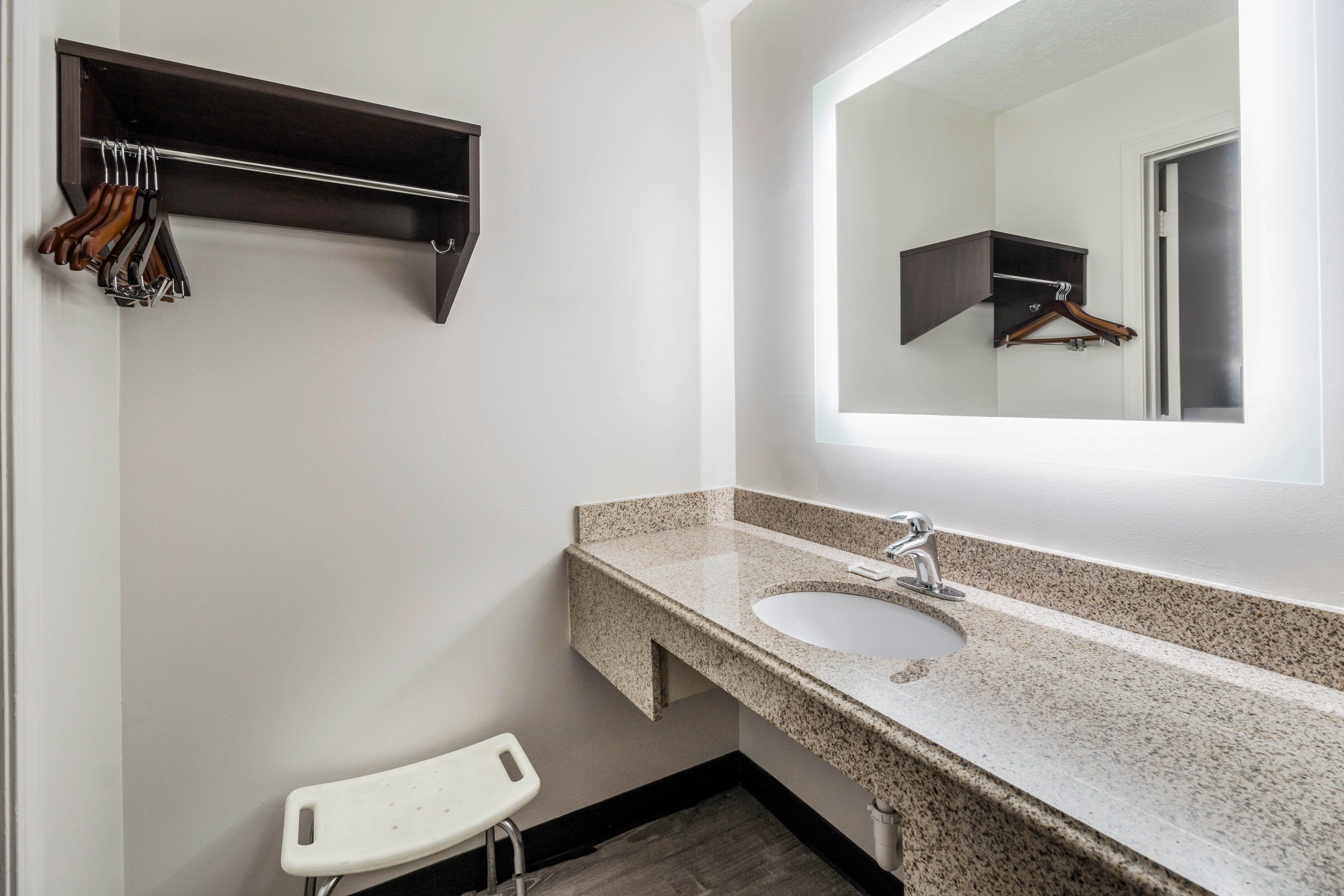 Red Roof Inn CadizCadiz  Kültér fotó