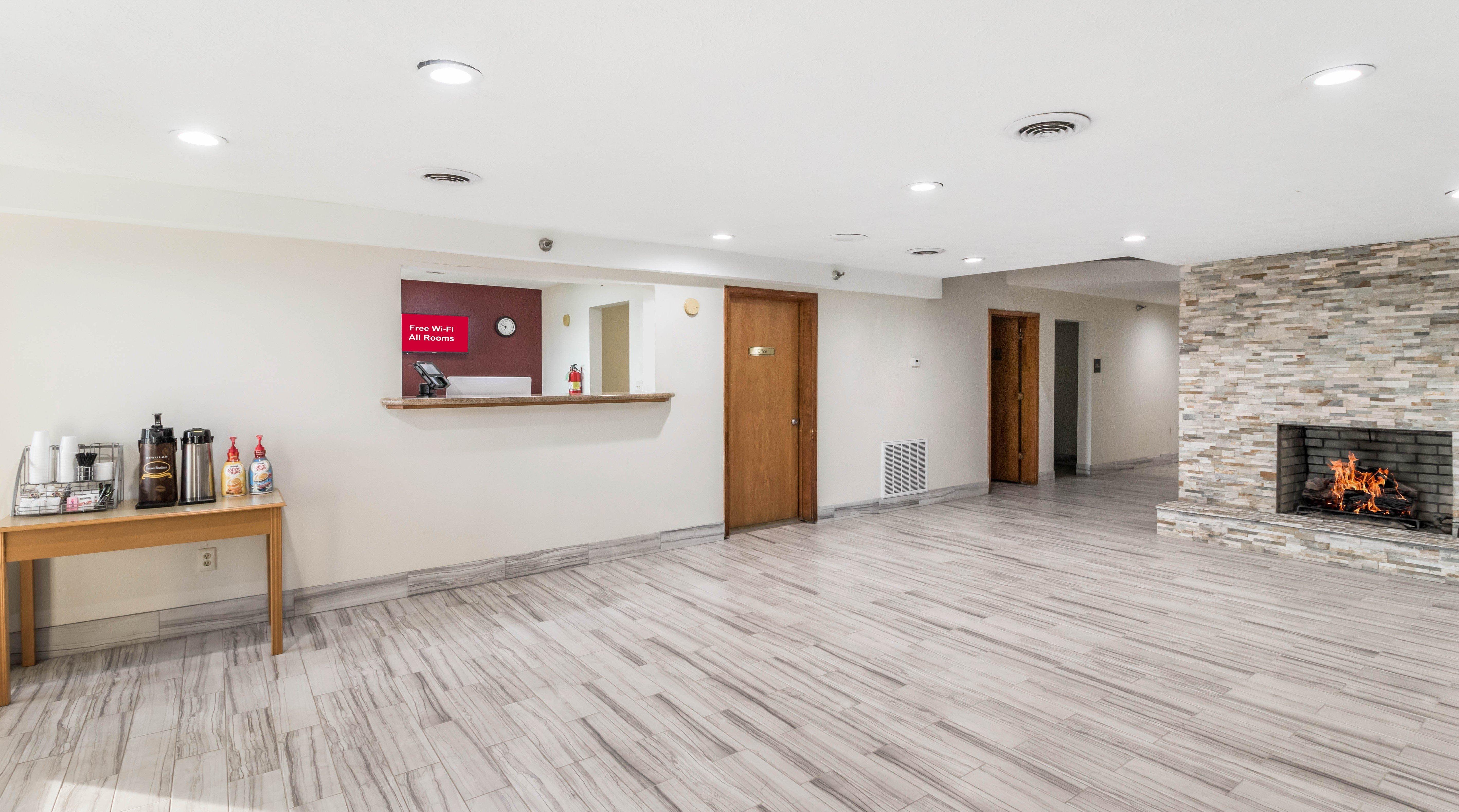 Red Roof Inn CadizCadiz  Kültér fotó